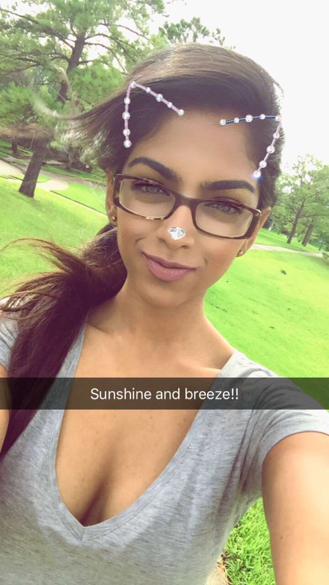 Aliya Khan's Instagram, Twitter & Facebook on IDCrawl