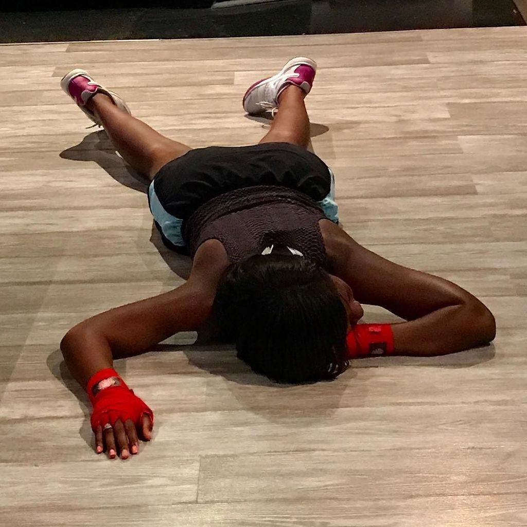 PerfectBalance_'s tweet photo. If you don't feel like this after your #HumpDay workout, you didn't do it right!! 💪🏻👊🏻🥊 #perfectbalancekickboxing #iamtheperfectbalance #so… https://t.co/FEVgXujnEZ