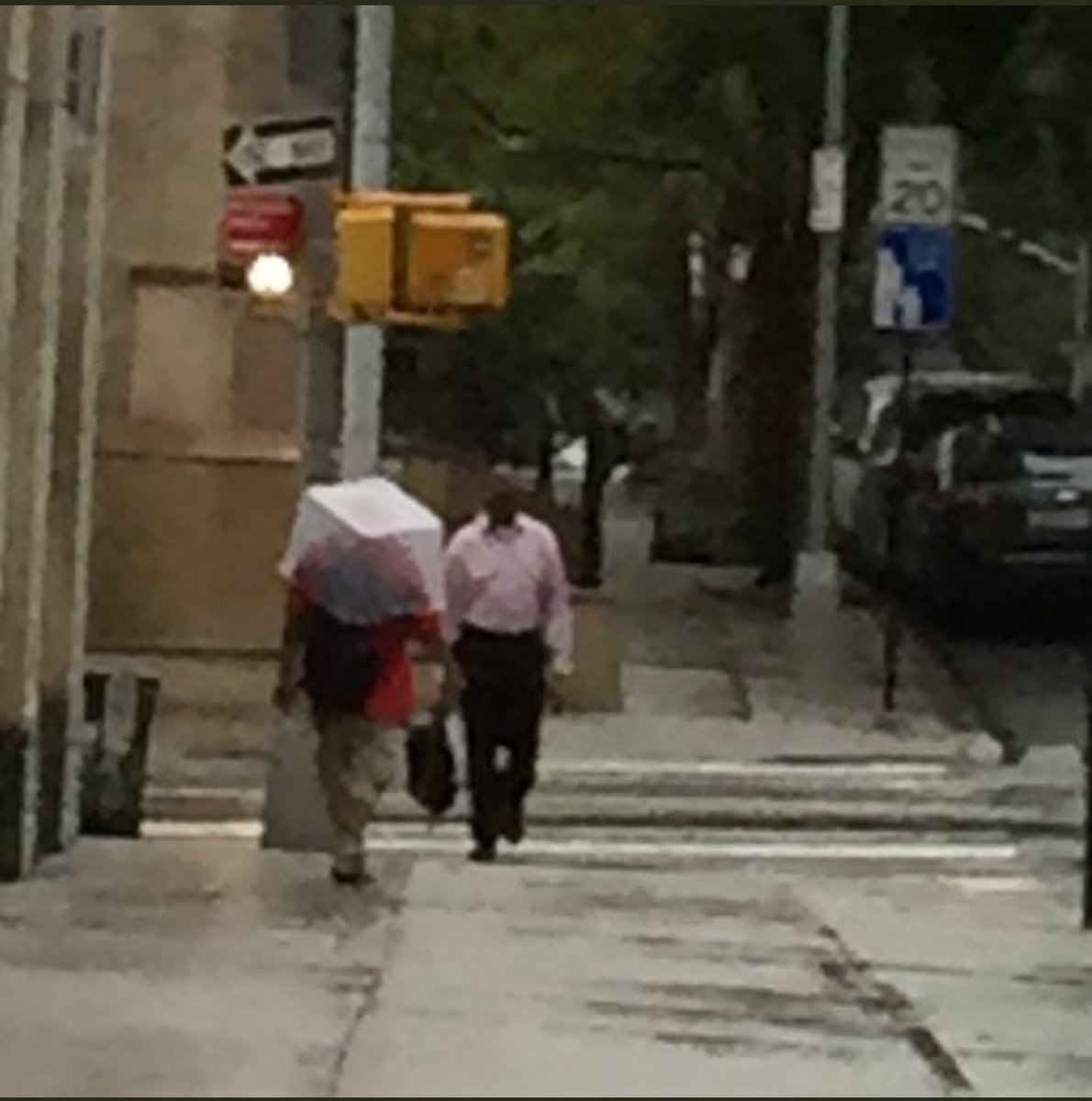 'brellaBox tweet media