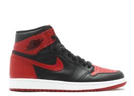 TheCRWN's tweet photo. Jordan 1 and Jordan 31 https://t.co/NuSePyIQSc