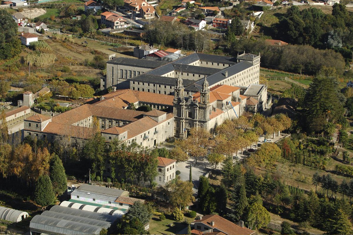 O Mosteiro de San Xoán de Poio, Monumento Histórico-Artístico desde 1970, é un dos máximos expoñentes da arquitectura de #TerrasDePontevedra