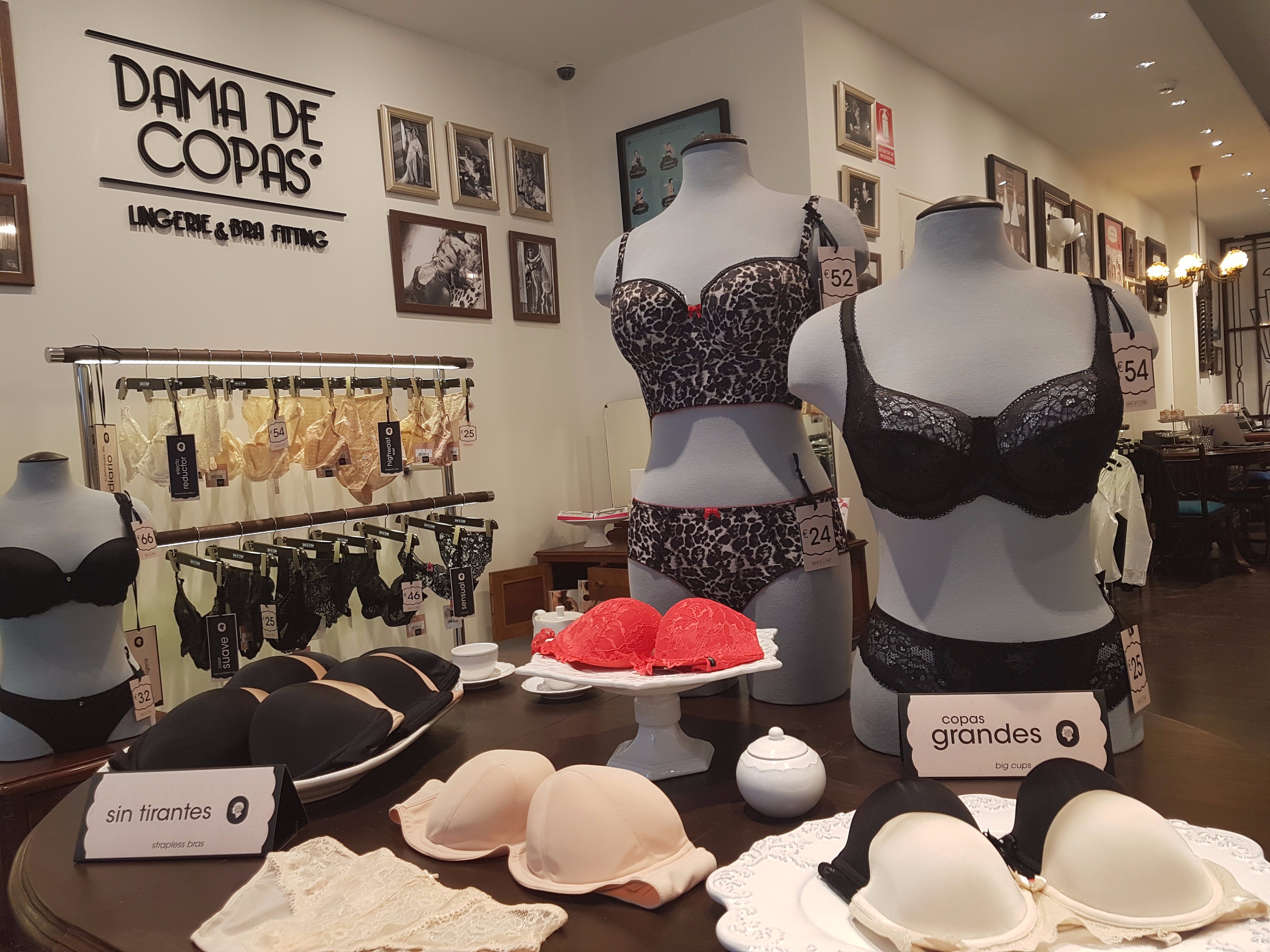 Dama de Copas España on Twitter: "La tienda ya está abierta al público, en la calle Pascual y 11, Dama de Copas Valencia tiene un ambiente muy íntimo y #femenino! https://t.co/xKQ3F1eEzH" /