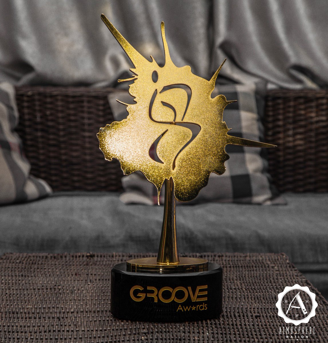 ThePompi's tweet photo. In Kenya this Sunday i was presented with the Groove Award for Best Southern Africa Artist Of the year by the Zambian Ambassador to Kenya. https://t.co/4DQOlhHnwe