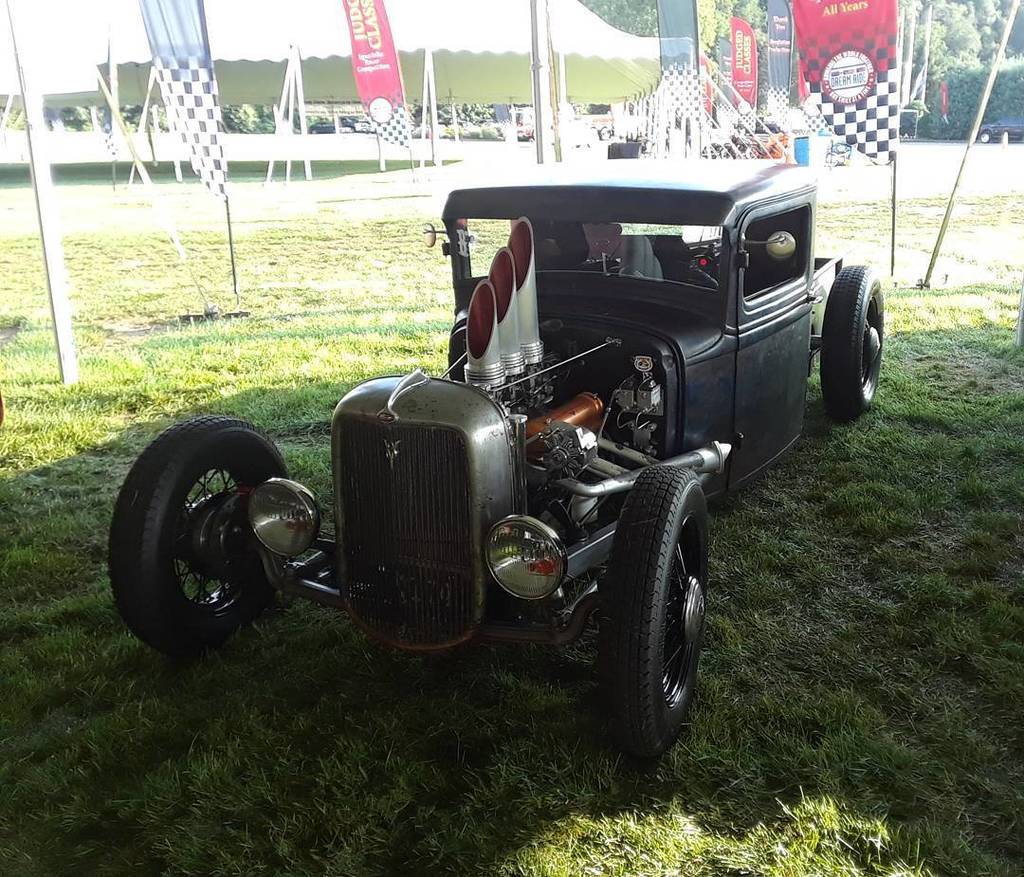 syko3d's tweet photo. Life goals #32fordratrod #classic #carporn #dreamride #classictruck https://t.co/G4UZ0aTZEK https://t.co/n0IDpLGlPA