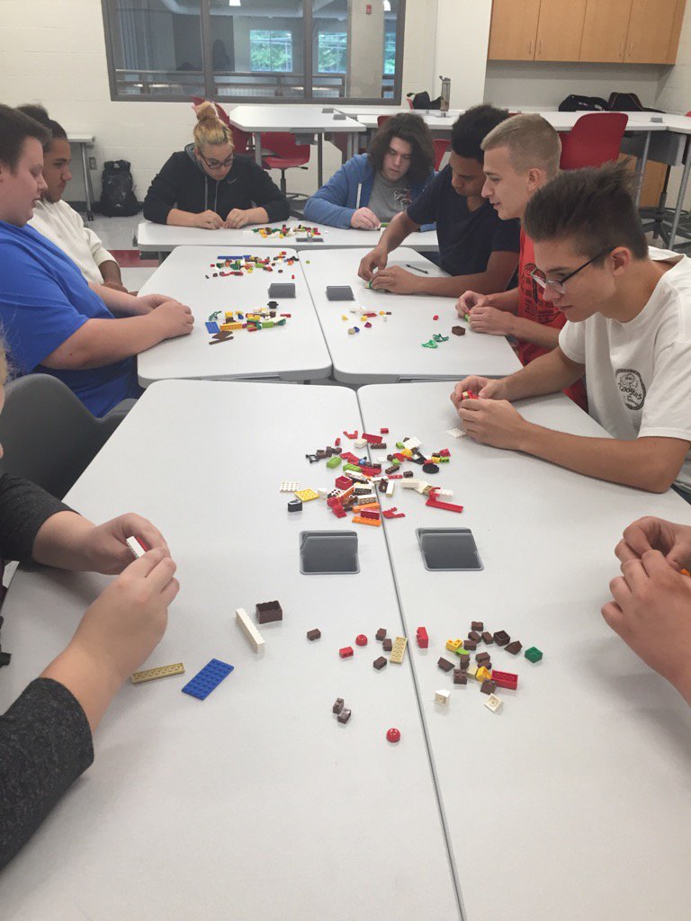 CantonLocal's tweet image. In the Design Center, students learn how to write an essay with a solid thesis and support by building with Legos.