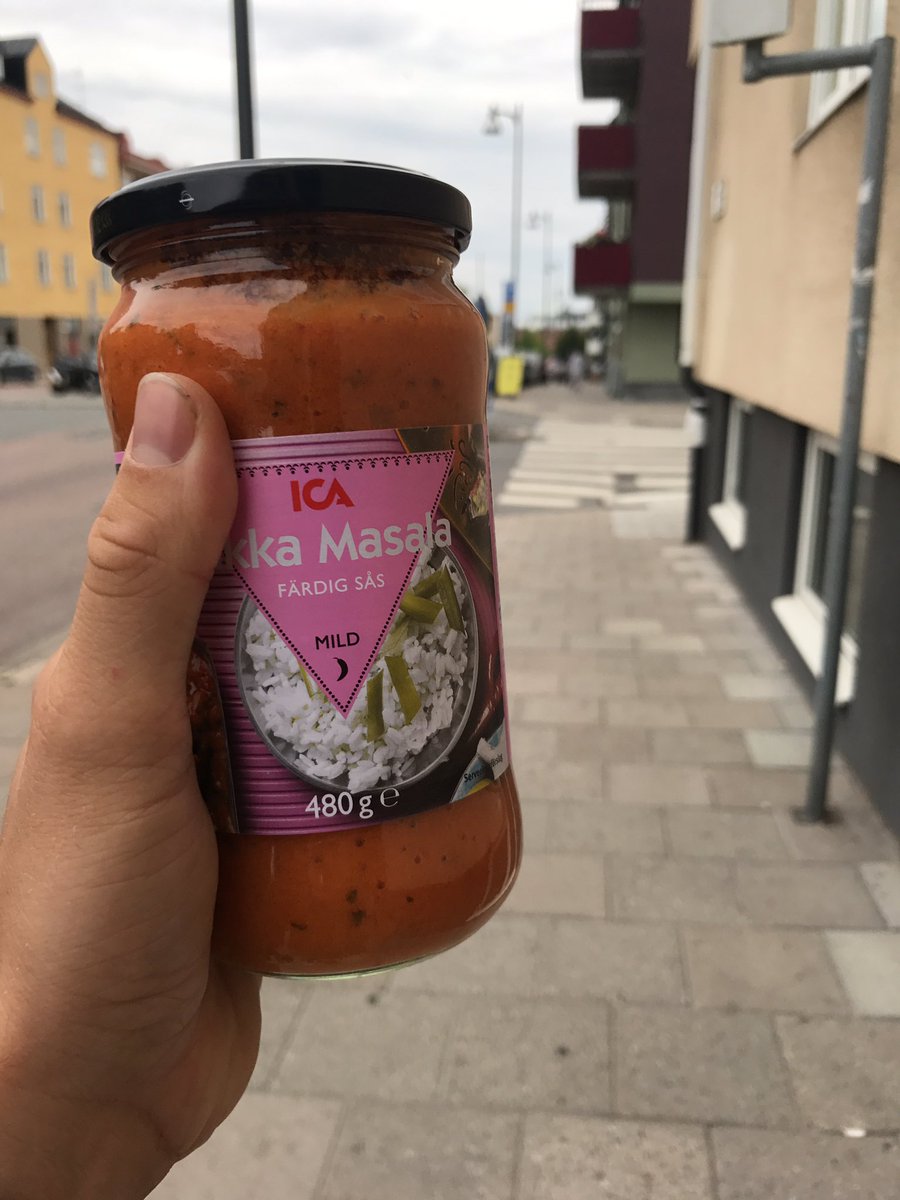 rossvlogsstuff's tweet image. #WIDRN 👈🏻 is this a thing?