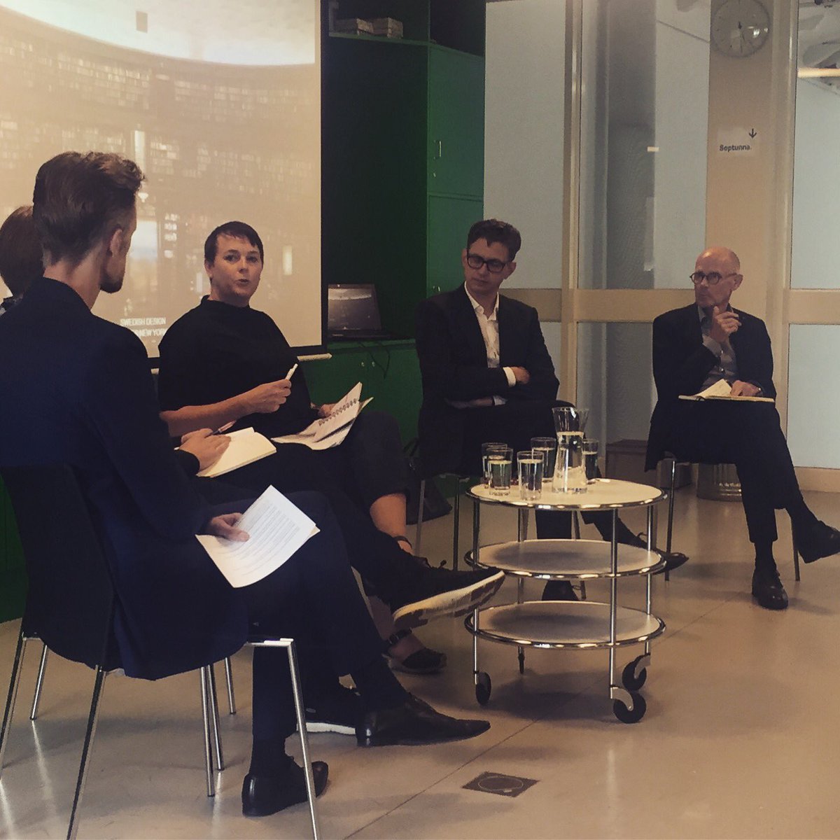 sthlmnyc_org's tweet photo. Bring identity to each project, poor or rich @kieranlong @christerlarss10 @MalinZimm @booner_k #DemocraticArchitecture https://t.co/l4FyMSe6ea