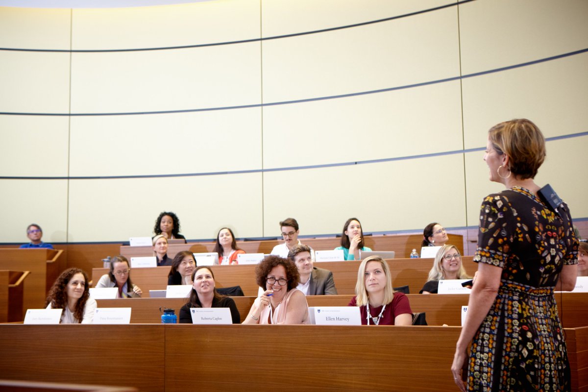 YalePublishingCourse tweet media