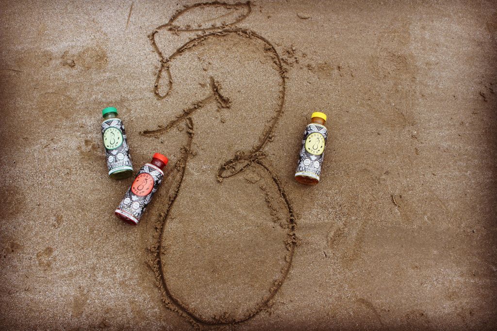BoostedTea's tweet photo. Happy Hump Day!!! #WednesdayWisdom Life is what you make it so be happy, be positive and keep smiling😁 #boostyourdayboostyourlifestyle 🍓🍒🍑🍏🍐 https://t.co/vKQnqi32o0