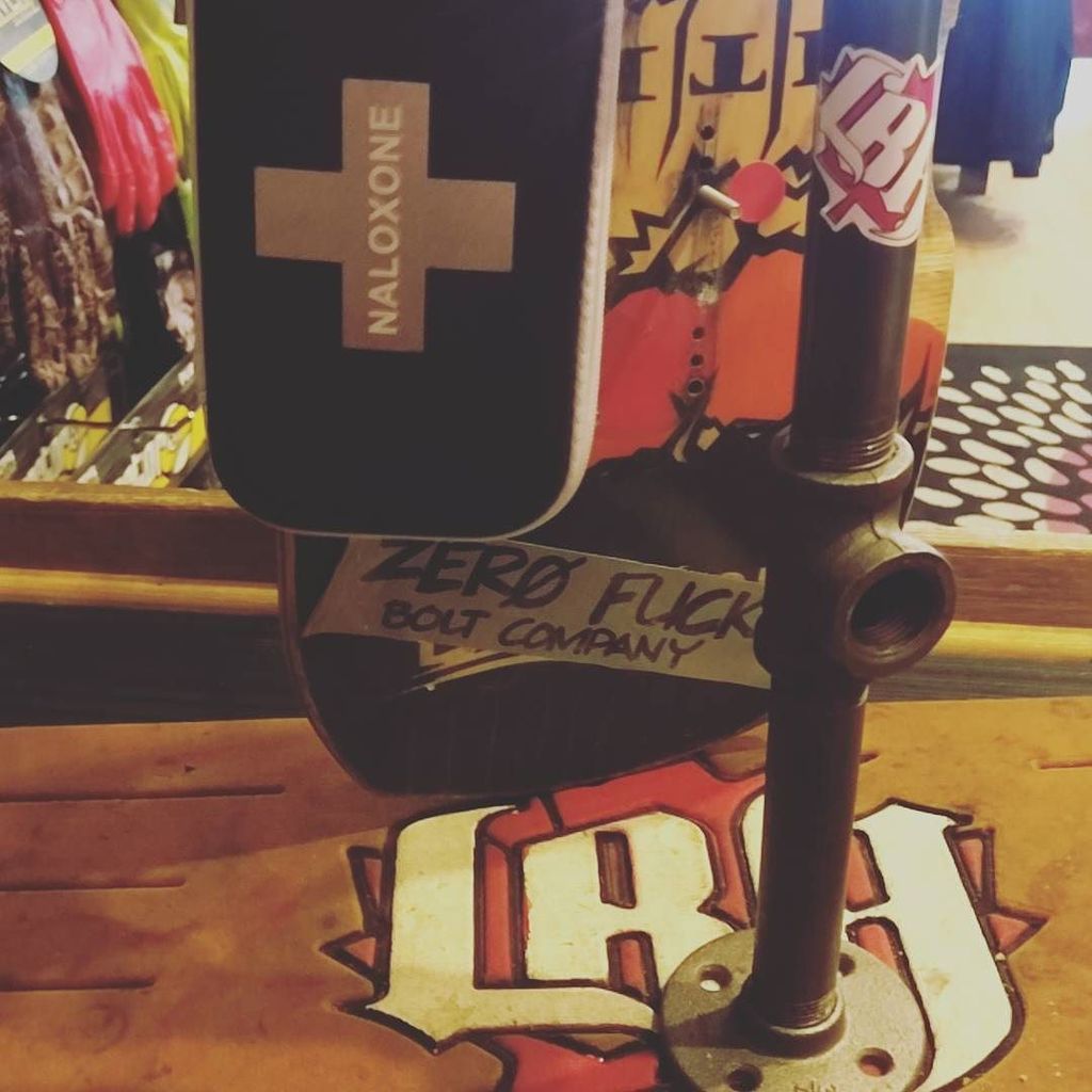 Longboard_Haven's tweet photo. Keeping people safe. Everyday. #tellyourmom #longboardhaven#supportlocal #mosspark #bombora #zfbc #safetyfirst #ho… https://t.co/nqEGY8zXPi https://t.co/XtsnA0qUhL