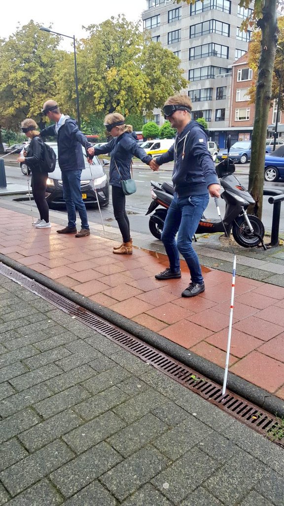 OV_Magazine's tweet photo. The devil is in the details, ervoeren 25 jonge ov-professionals aan den lijve met de #JVRace over toegankelijkheid. https://t.co/zcqpjVighE https://t.co/RObdC5T3TF