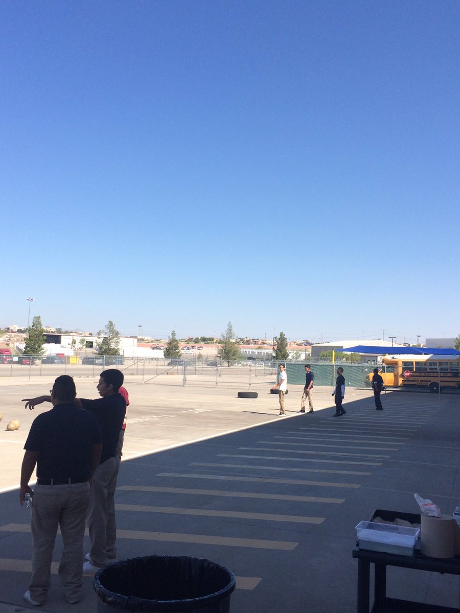 BMelendez_PIECH's tweet image. @Keys_HS &amp;amp; @Options_HS participating in anti-bullying and #fitforsuccess