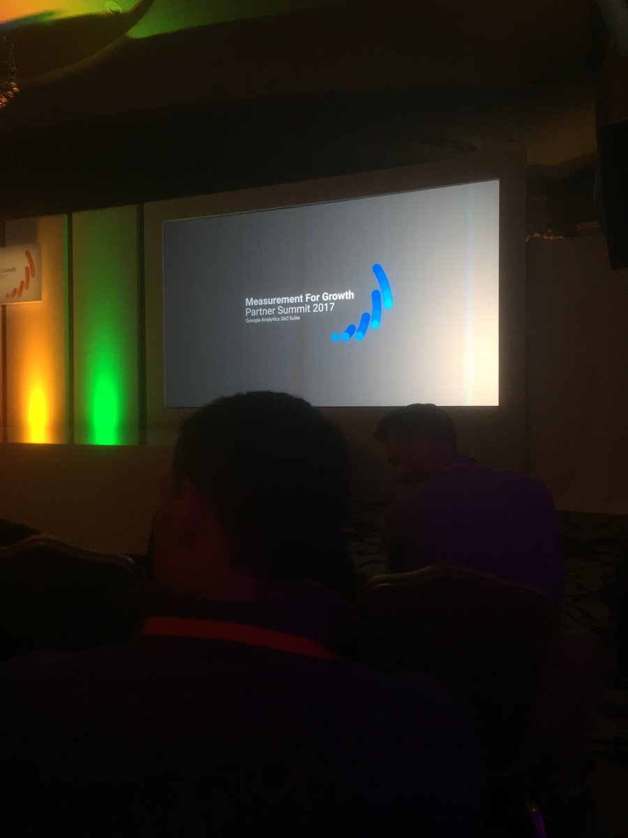 Visualsoft's tweet photo. The @Google Analytics Partner Summit 2017 is about to begin! 700 plus partners and approx 1000 people from across the world 🌎 #gasummit17 https://t.co/ba0aA6FgHW