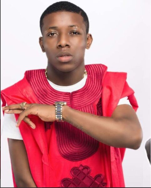 Moonabimbola's tweet photo. My mum came up with “Won ti gba penalty lo throwing” – Small Doctor: Nigerian singer Small… https://t.co/rkdzQirook https://t.co/eTY9Sy29Cp https://t.co/RO3e0IFQp0