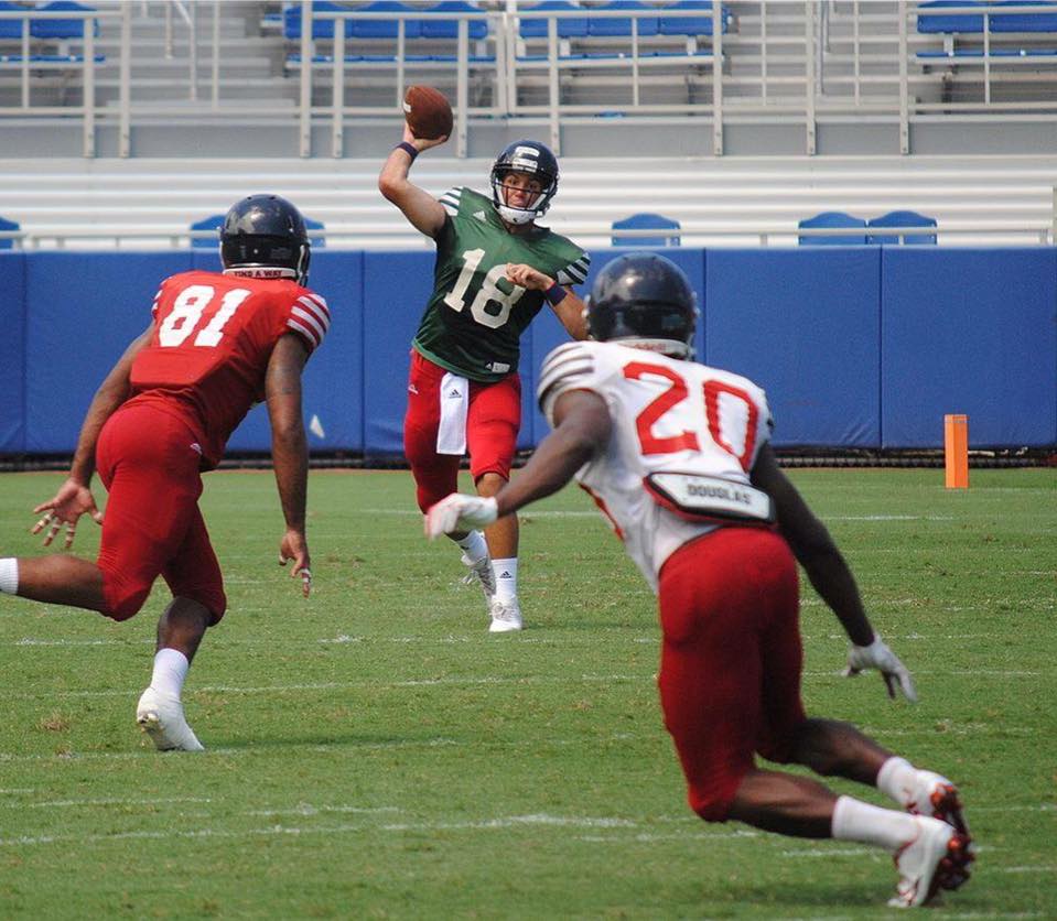 JuCoFootballACE's tweet photo. #2017TrainingCamp Conor Miller @ConorMillerQB @FAU_Football 4merly Mount SAC JuCo @mtsacfootball https://t.co/vjyCTplvyi