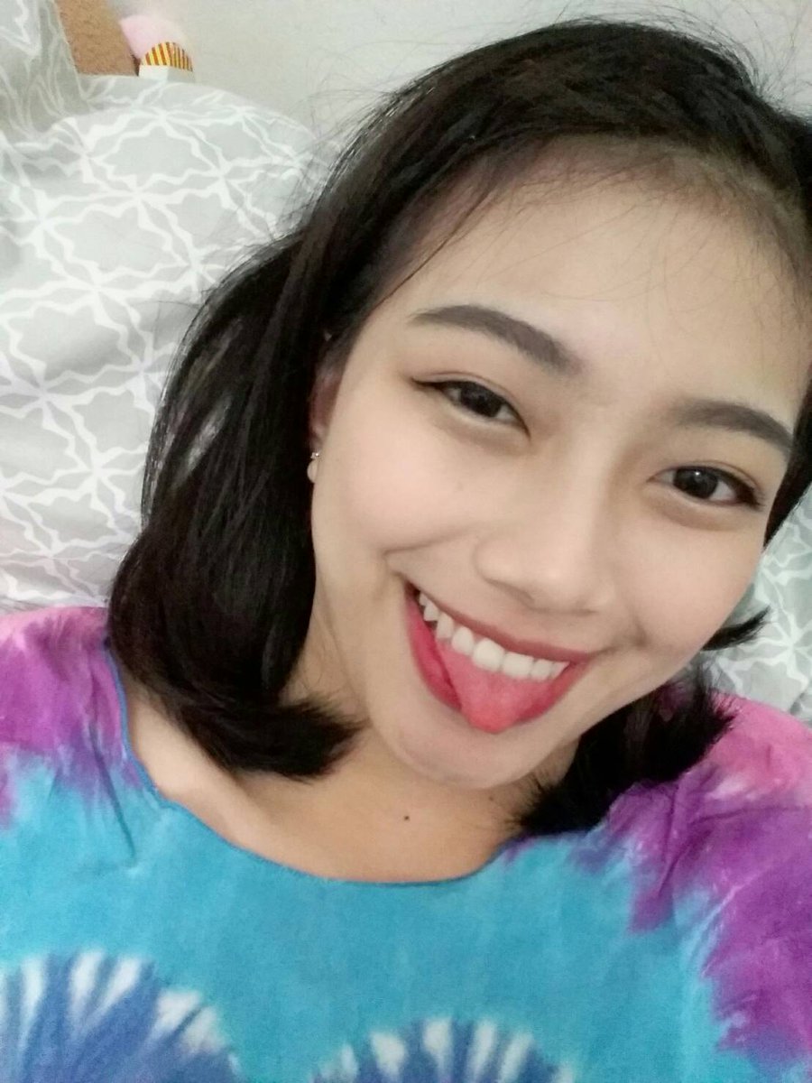 desygenoveva_'s tweet photo. Aku bersih2 dulu trs baca2 materi dkit trus istirahat deh ya...
Kamu juga jangan kecapean gtu ah #wuzz
#JKT48KeMiStore #lho? https://t.co/jqI8ytyKKY