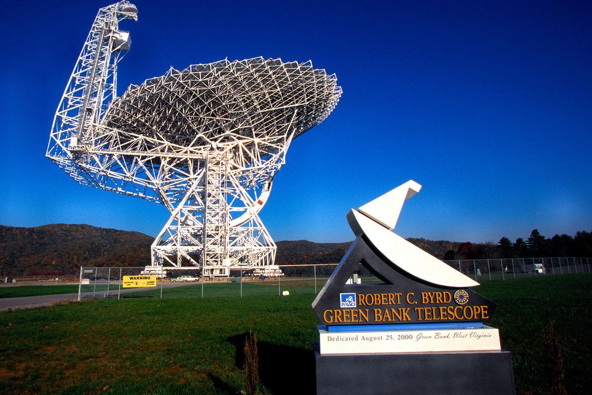 We’ve just seen 15 new mysterious cosmic radio bursts from space bit.ly/2iHY3ed