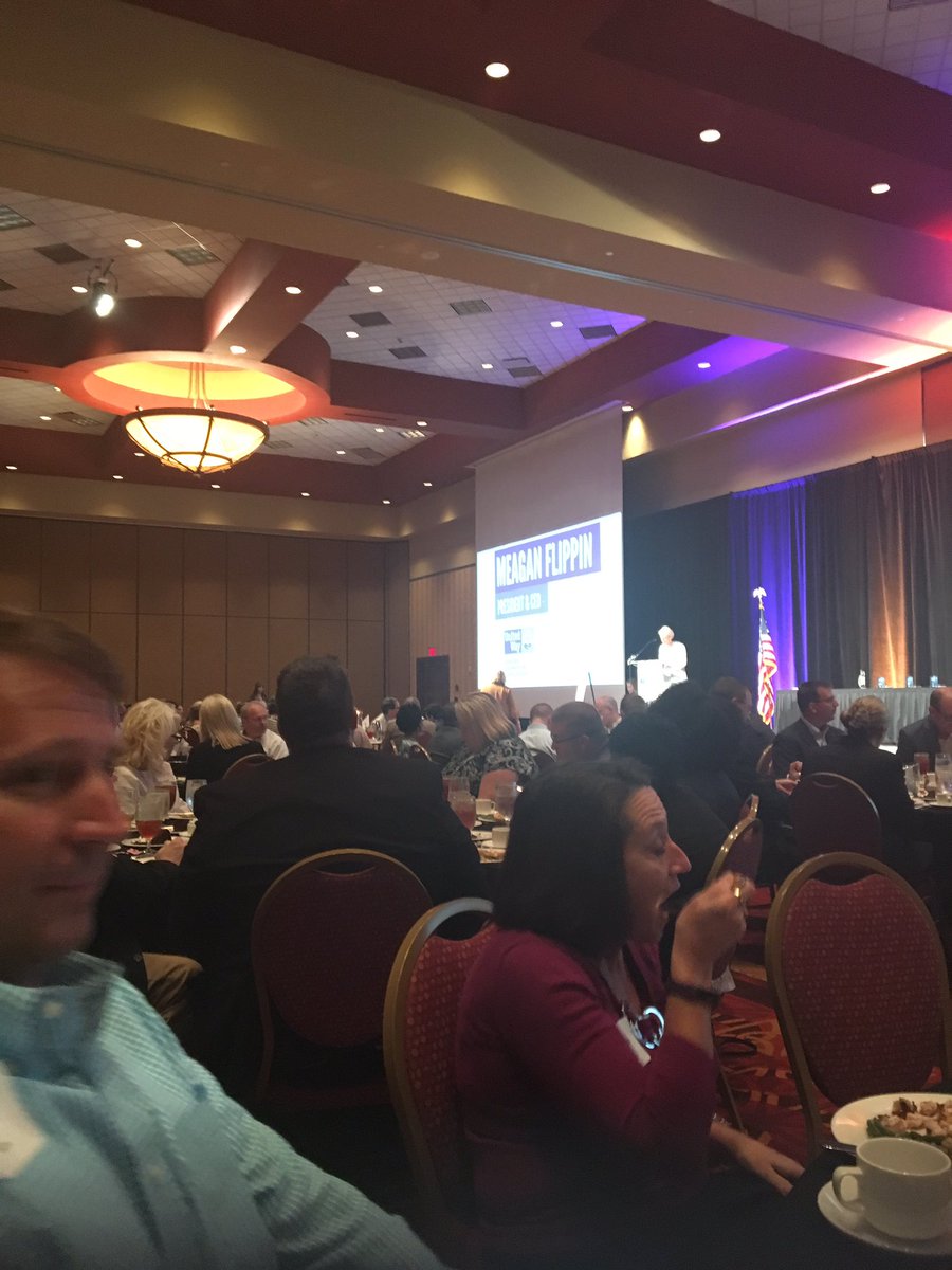 amrotarian's tweet photo. #uwcelebration https://t.co/GGeaj2Xrnp