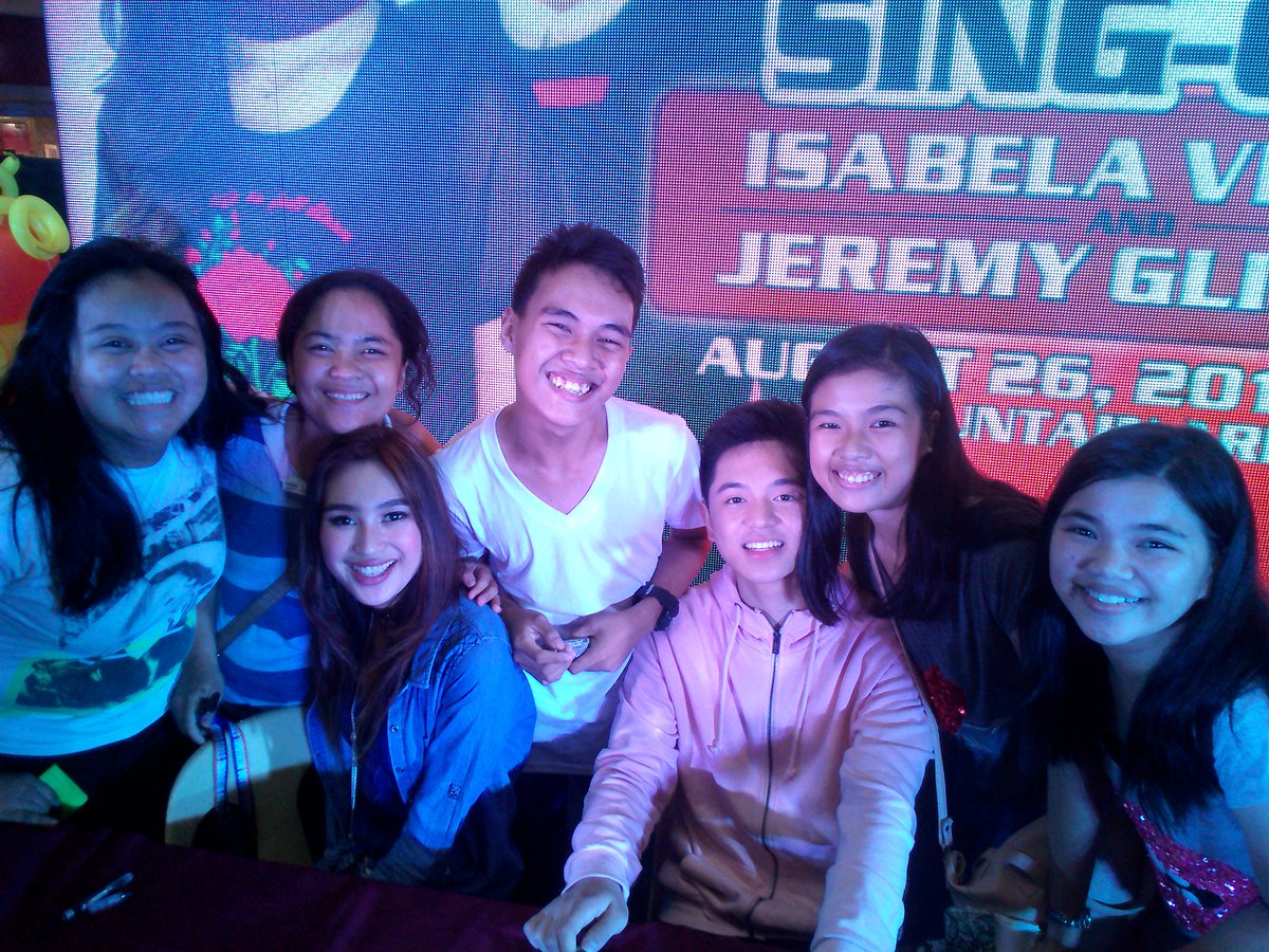PerrieTeodoro's tweet photo. Hi! @VoiceTeensLala I miss you. 😭 when will you come back here in bacolod?😏 https://t.co/TadcMCIxfV