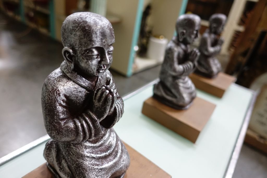 TICweb's tweet image. “Every morning we are born again. What we do today is what matters most.” – Buddha

Come visit #TheImportCollection WAREHOUSE sale today!