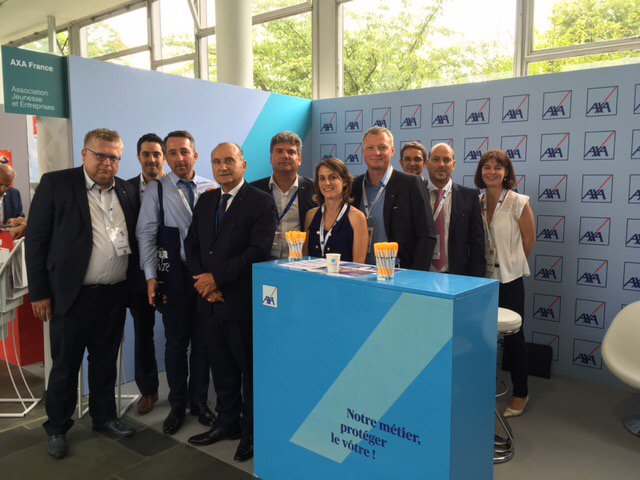 Jacques2Peretti's tweet photo. Axa et ses agents généraux présents à l'université d'été du Medef https://t.co/FoTPyjFrdx