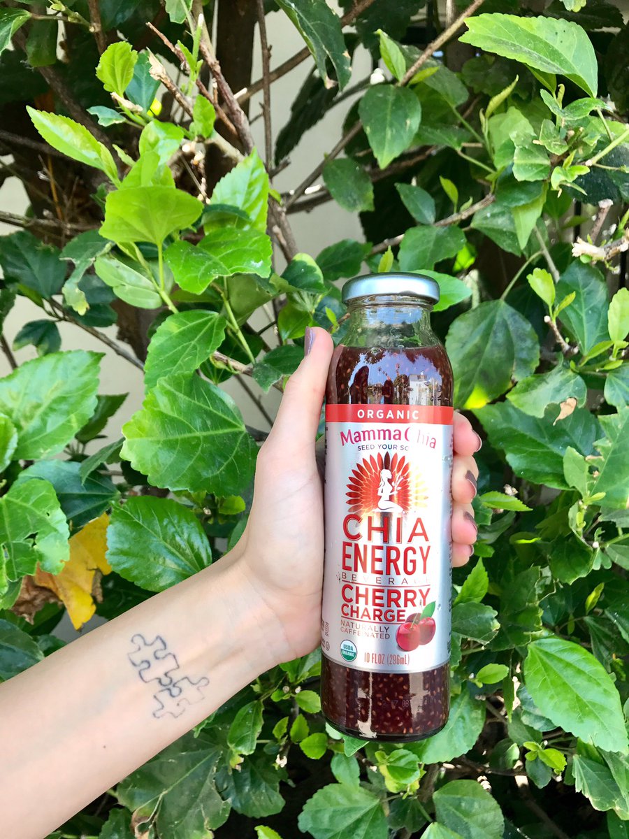 MammaChia's tweet image. Our Chia Beverages provide 90mg of clean caffeine, an entire days worth of Omega3s + protein &amp;amp; fiber to sustain you on the busiest of days!
