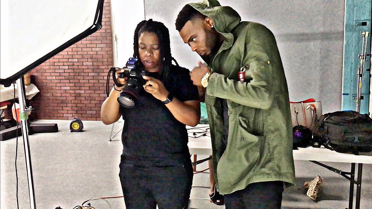 SeanWolfCreed's tweet photo. creed...
when youband your shooter π· knownyall got some π₯π₯π₯
#seancreed #livelifedope #iamdope #omoleye #photography #shoot https://t.co/S9yHBSz54p