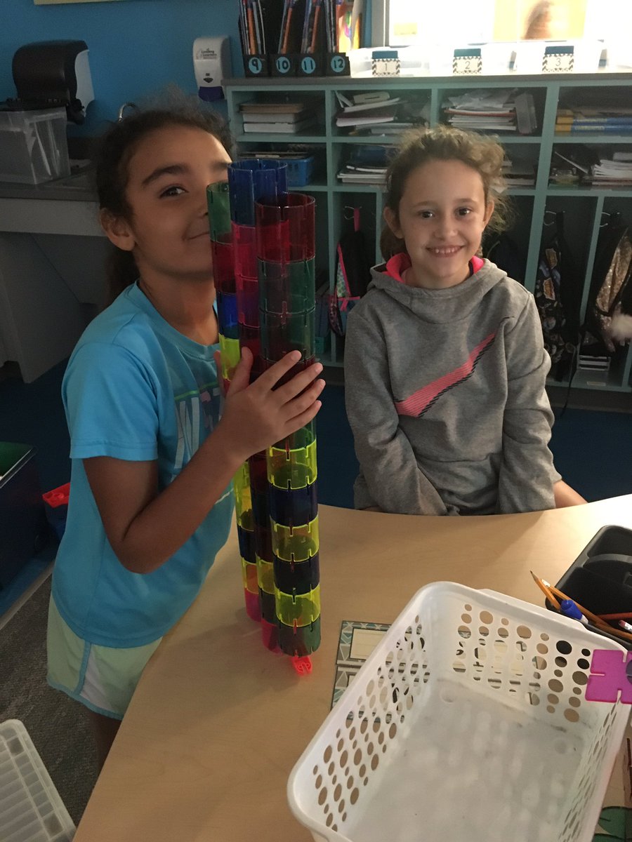 MissEteach3's tweet photo. Building and creating with STEAM materials in class! #Jardine501 #WeAreTPS https://t.co/PttMyREihC
