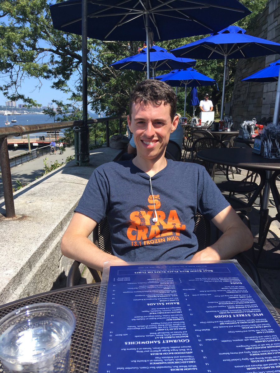 LucyDanser's tweet photo. Summery vibes wirh @JonathanSayer1 by the riverside today! #nyc #hudson #alfresco #surpriselunchdate https://t.co/eqviec8UEB