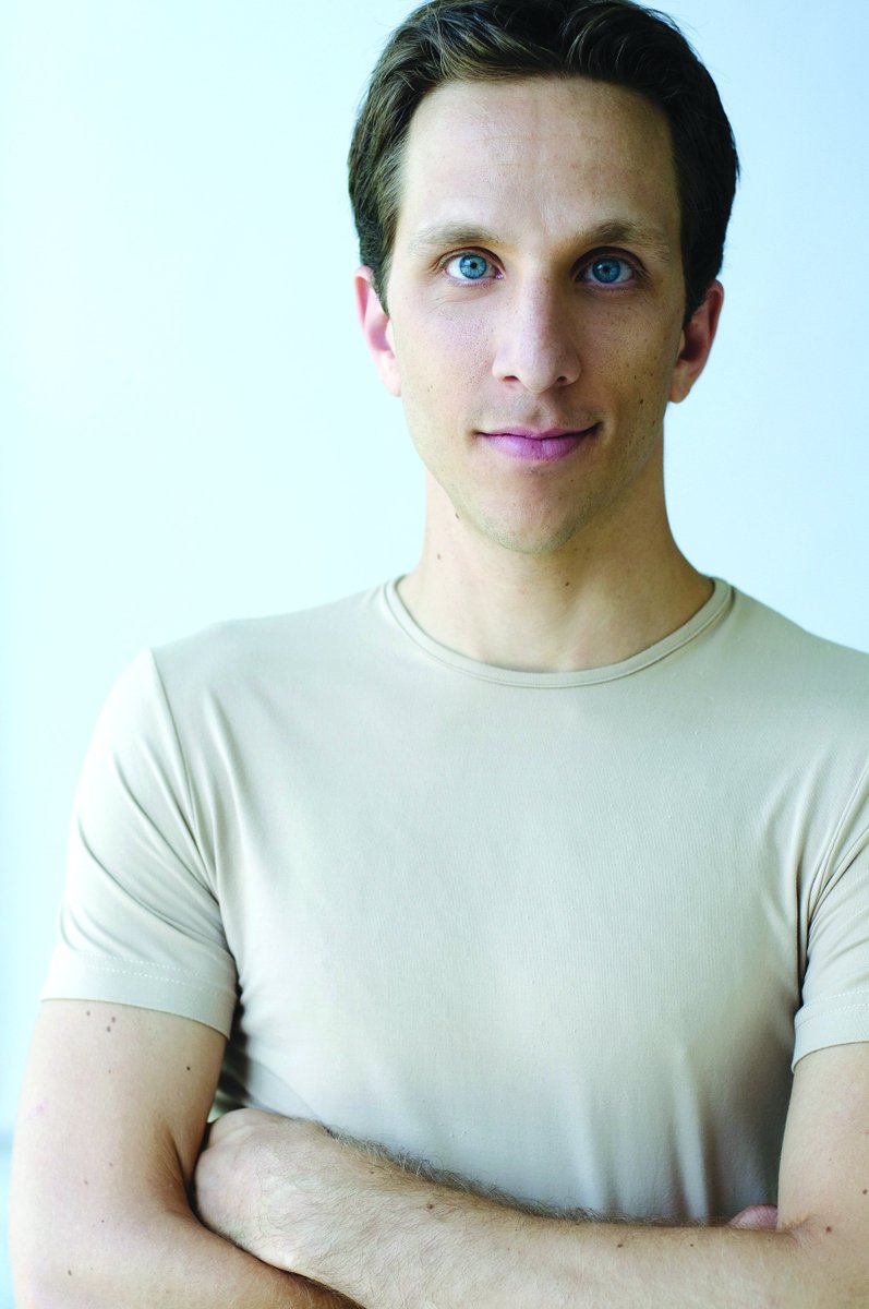 Très heureux de compter <a href="/EtienneLavigne/">Etienne Lavigne</a> du <a href="/nationalballet/">The National Ballet of Canada</a> et <a href="/StSauveurFest/">Festival des Arts de Saint-Sauveur</a> parmi nos ambassadeurs bit.ly/2scOQ1w 📷 Sian Richards