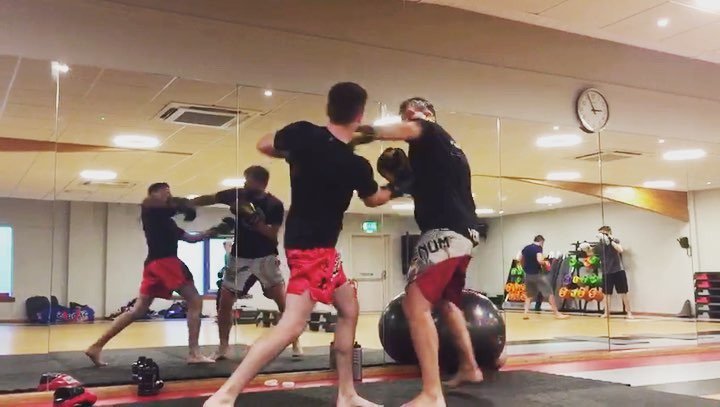 KDA_Tweets's tweet photo. Let's get some #training in :-D
8pm-10pm tonight!
#kickboxing #martialarts #mma #boxing #sparring #niceandlight #c… https://t.co/EL24CEUsxq https://t.co/oeTuJqSdrA