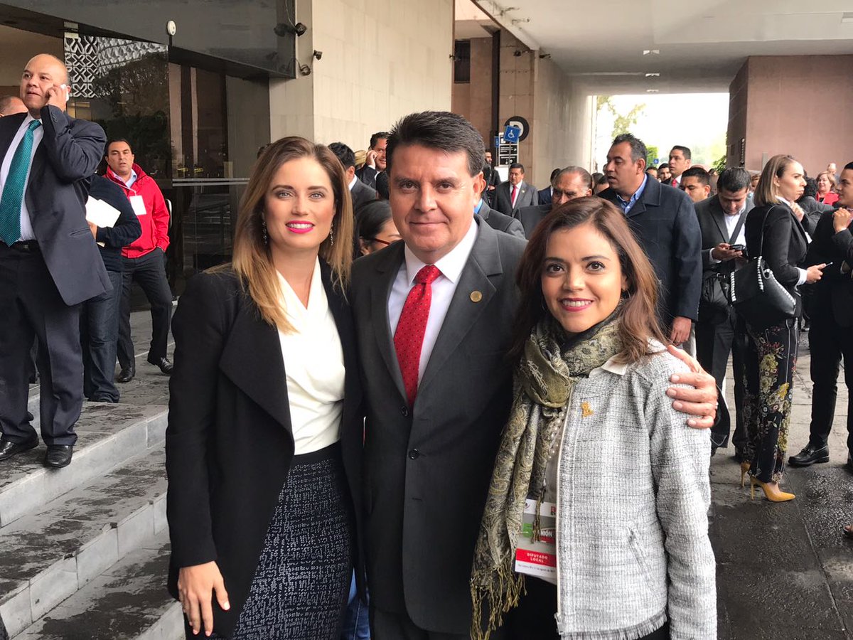 Estamos inaugurando trabajos de la #5aPlenariaPRI Los @DiputadosPRI  buscamos formar la mejor agenda legislativa en beneficio de México