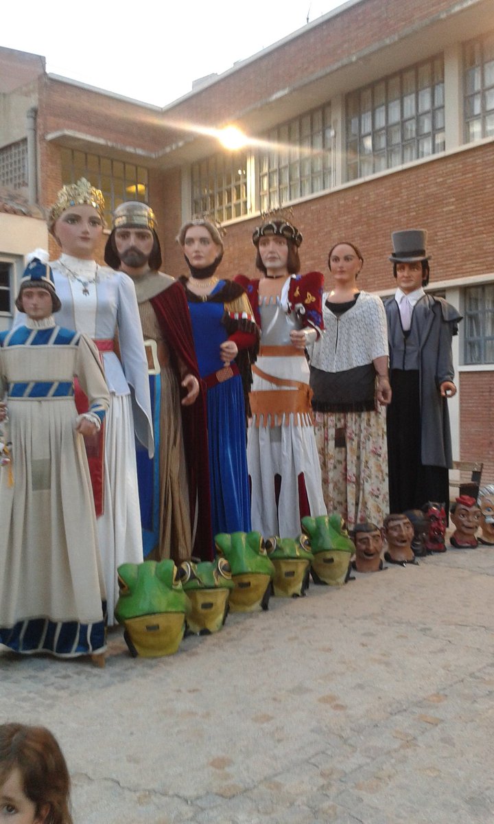 Els gegants de la ciutat impacients per començar la festa