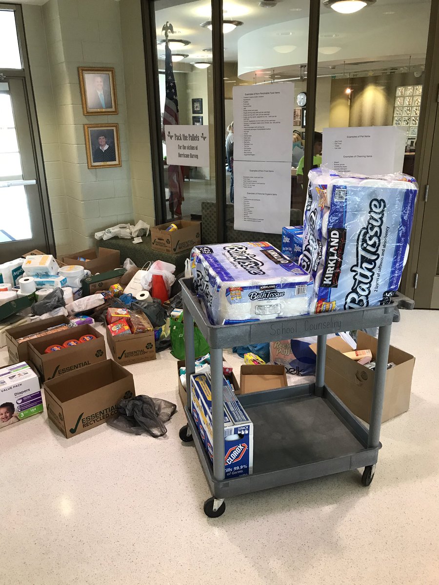 mgmgators's tweet photo. We are packing the pallets for Texas today! Thank you Gator families! Let's show Texas some Gator Hospitality! #whatwedomatters https://t.co/ZUpAvHr4lU