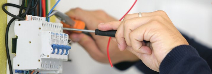 hs_electrical's tweet photo. We are Part P approved and are specialists in landlord inspections and testing in Edgware and the surrounding areas..https://t.co/Kr7feWPWwr https://t.co/rYCL0mvtWl