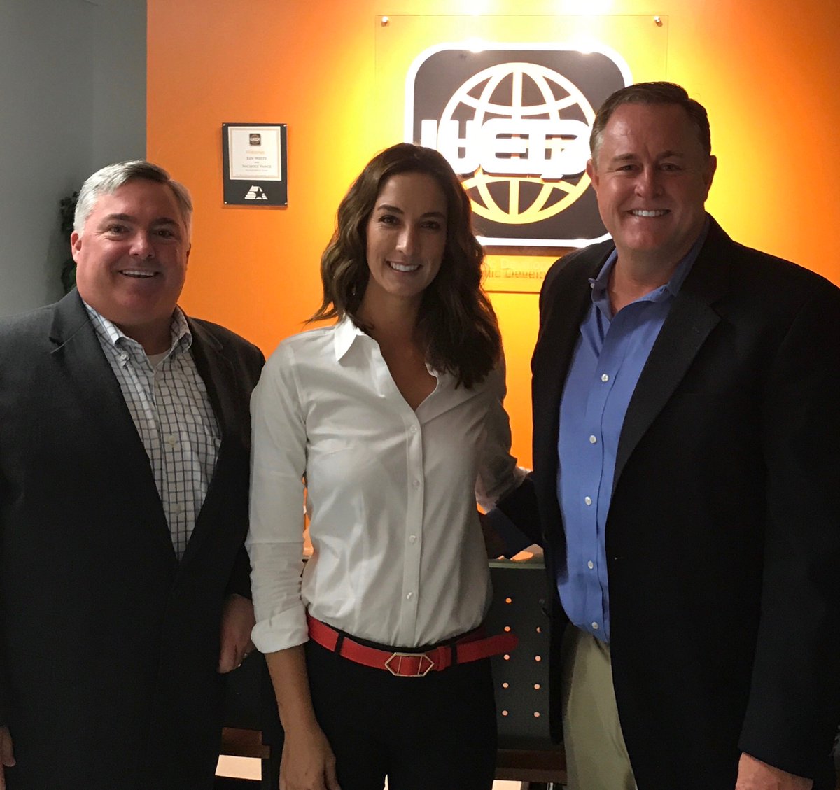 BiomassUpdate's tweet image. Ben White &amp;amp; Nichole Vance from Round Rock COC @RRCoc and CEO Eric Kleinsorge discuss the BioTech Boom in Round Rock. ow.ly/H4Gv30eN8QC