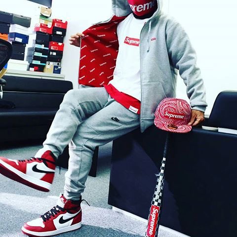 Supreme Outfit on X: Supreme  / X