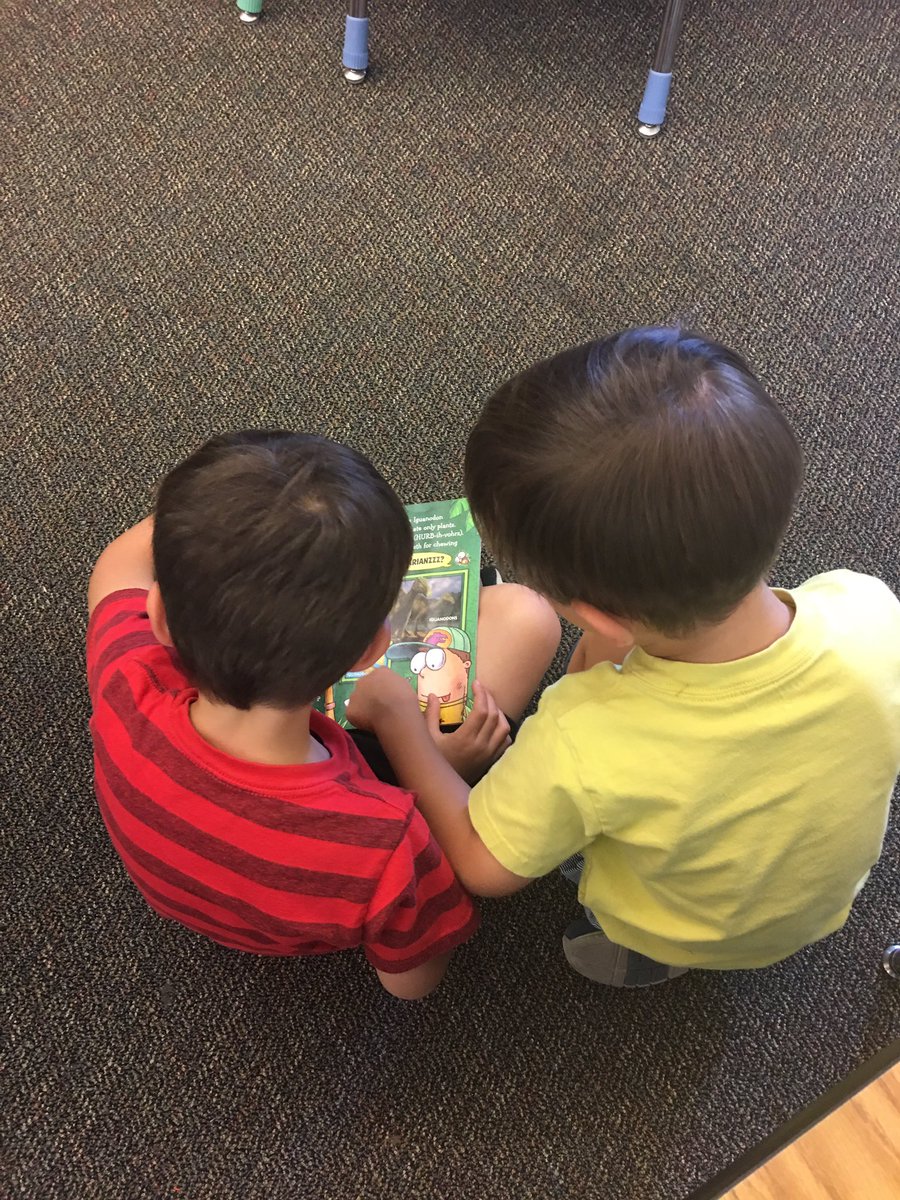 AmberFergusonGB's tweet photo. First Graders Teaching the Kinders how to Partner Read @GardnerGrizzly https://t.co/qRHRXoJcvA