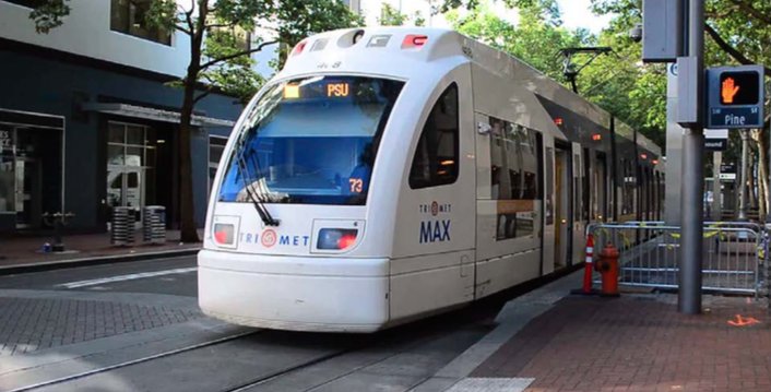 AustinTransit's tweet photo. Polling shows strong voter support for a 2018 Austin Light Rail bond. Can the current leadership get this done? #ATXCouncil #ATXGov #ATXRail https://t.co/DIR41uytK5