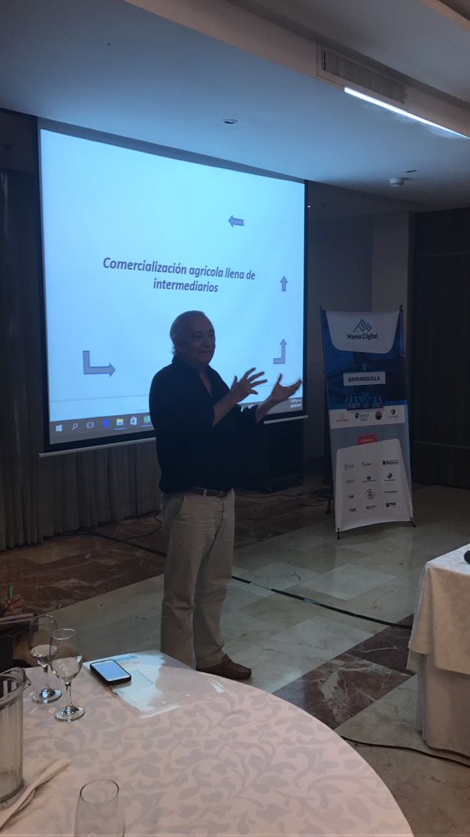 mareadigitalco's tweet photo. Los equipos de @AppsCo en @mareadigitalco exponen sus ideas de negocio en #KickOffAppsCo que se lleva a cabo hoy en #Barranquilla. #appsco https://t.co/lM95d7Na3G
