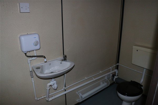 containercabins's tweet photo. #officewithtoilet #toiletpurchase #portabletoilet https://t.co/KPXlrt6ygG