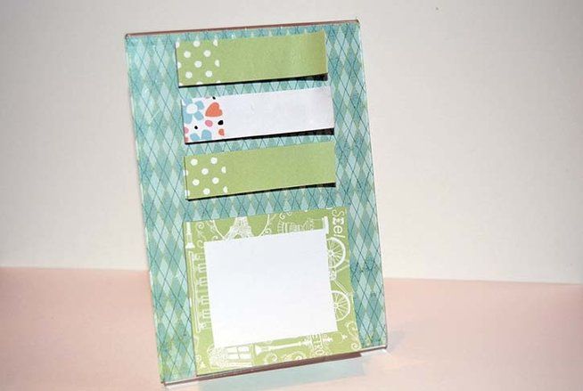 Homemade Sticky Note Holder Tutorial with Glue Dots <a href="/tryit2likeit/">janetT</a> buff.ly/2xwZCiA