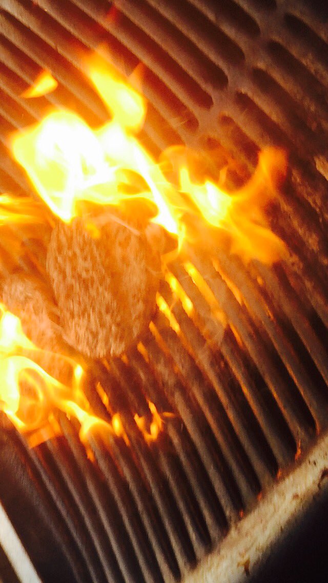 hellokitchen67's tweet image. Cooking tonight in kitchen67