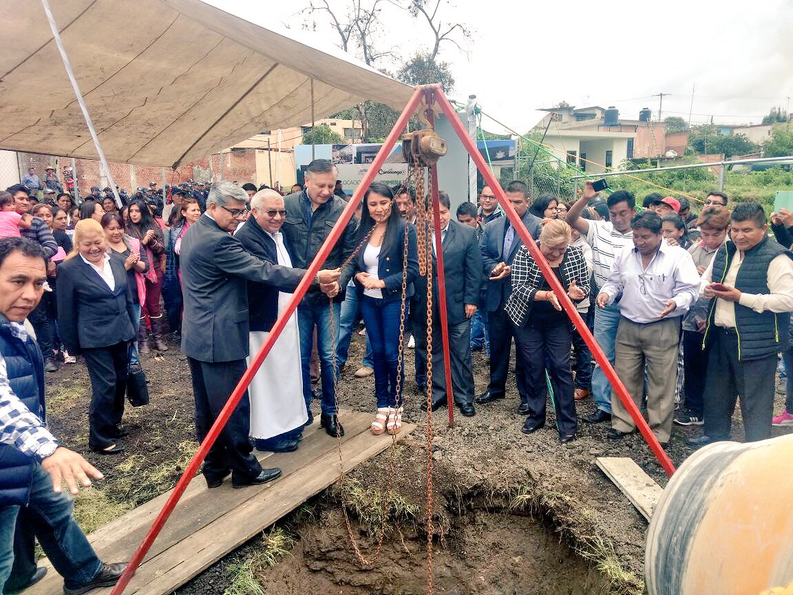 Melymak's tweet photo. Fortalecer la Seguridad con la construcción del #ComplejodeSeguridadPúblicayVialidad 👮🏽‍♀️👮🏼 #Coronango https://t.co/RTShJhYZIt