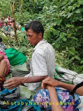 #Myanmar 1000's of indigenous villagers hiding in jungles from #terrorist attacks by #Bengali in state of  #Rakhine. #ARSA #Terrorism. 08-30