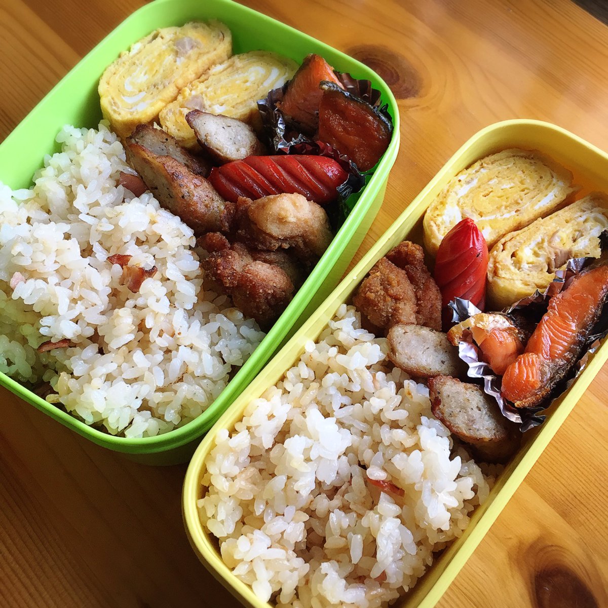 パー子 初売り準備中 今日のお弁当 野菜ゼロの日w 寝坊しましてね 慌てて作った挙句野菜無し ま 子供達は野菜入ってない方がいいんでしょうけどね 笑 今日からチビ助のお弁当も続きそうです 高校生弁当 中学生弁当 王子のお弁当 手作り弁当