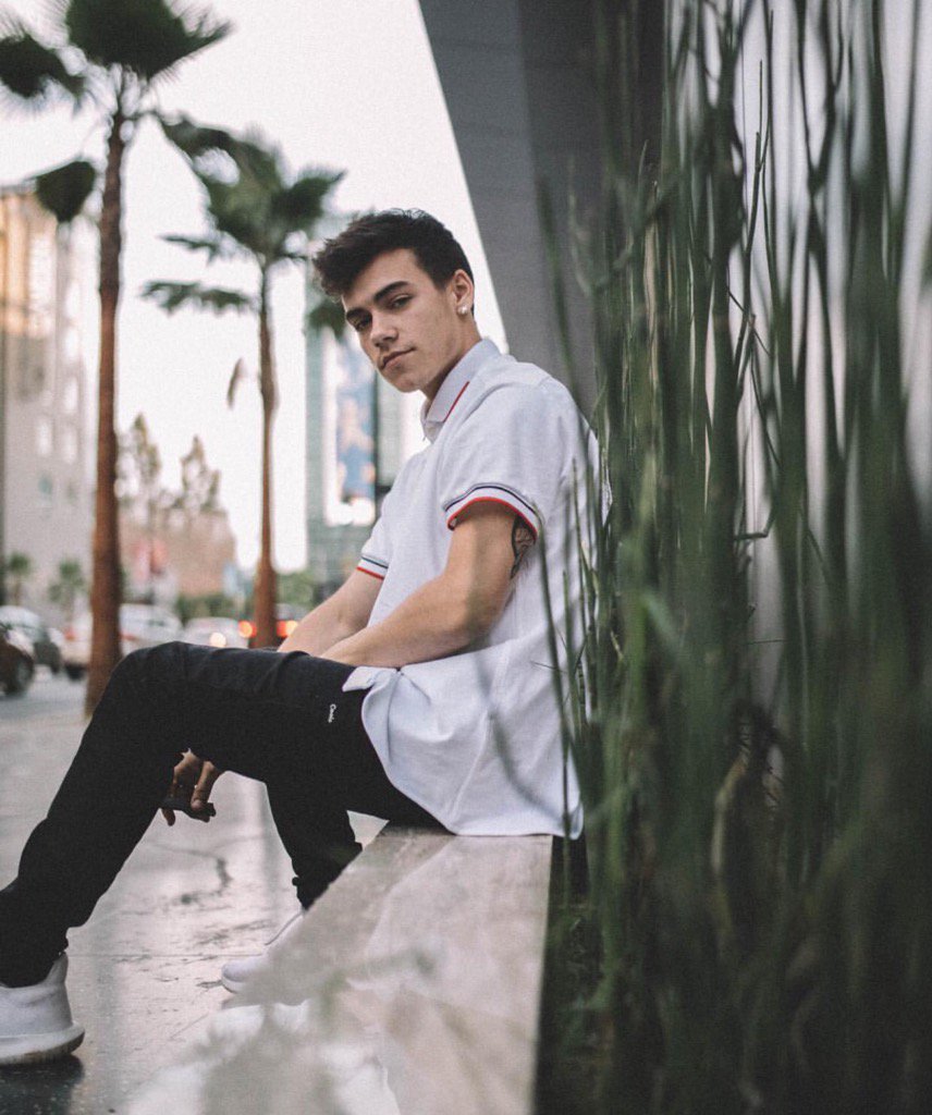 i've got no friends and that's ok