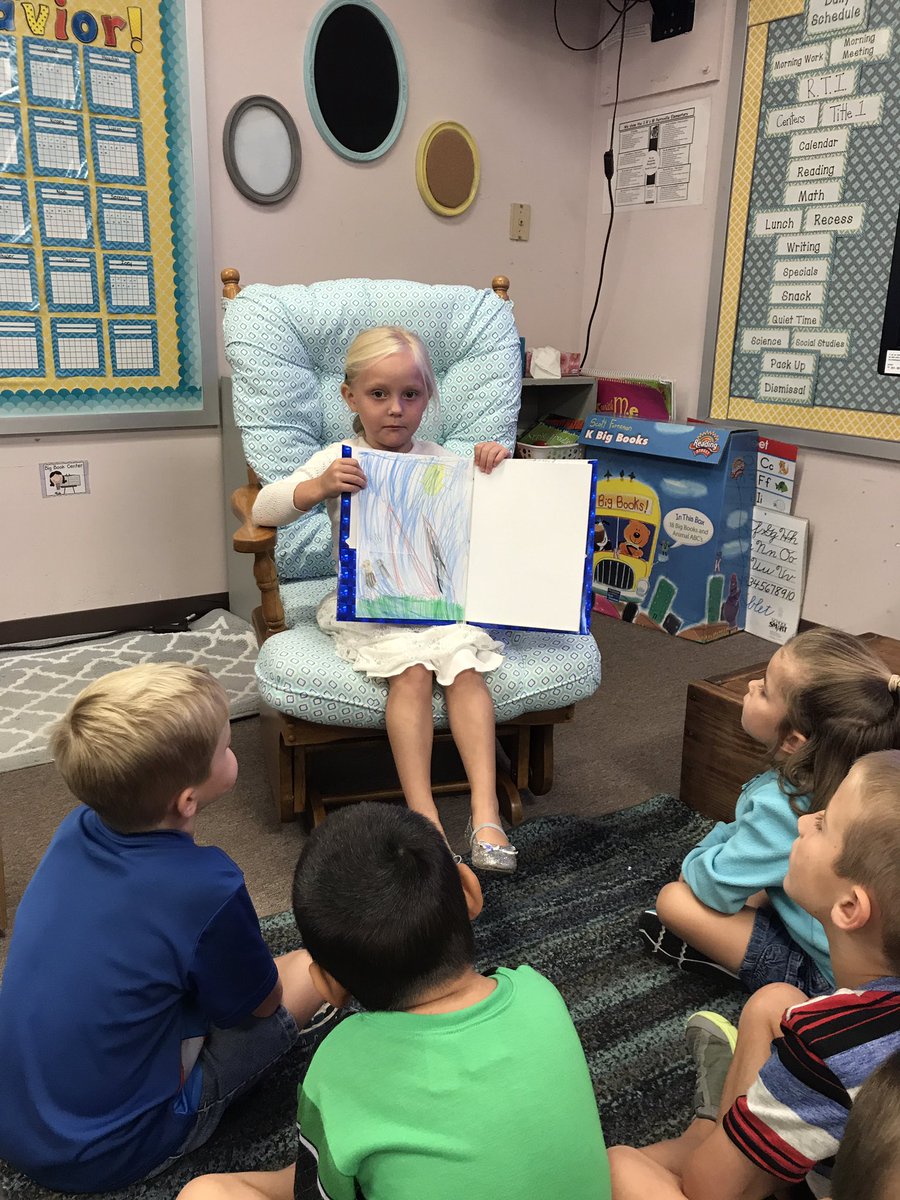 KinderKist's tweet photo. Writer's Workshop Wednesday! We shared our masterpieces and supported one another! #pesd32 #D32 #piratepride #weareD32 https://t.co/5zZYWeRWWI