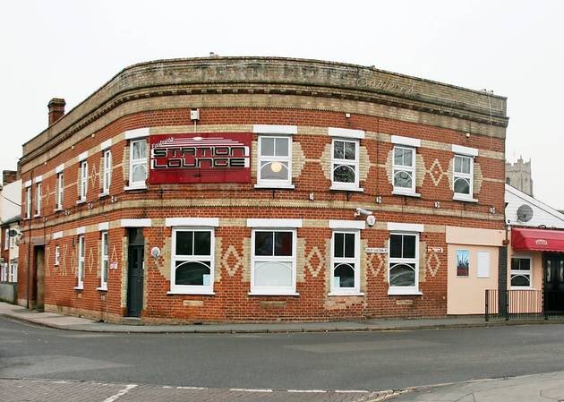 TownOfSudbury's tweet photo. Goodbye Easterns! Planning permission granted for 15 flats https://t.co/ZXcTRY0MEo - What are your memories of the place? https://t.co/3raT2bvMMG