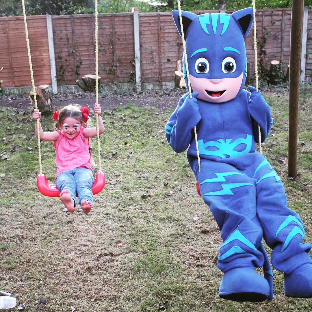 Our PJ Crew surprising the kids at a birthday party. We hope you all enjoyed the visit 🎉